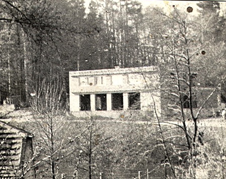Modletice budova OU 1977
